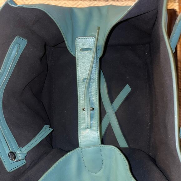 Celine Phantom Bag Textured Calfskin Leather in Glacier (turquoise blue green) - Picture 7 of 8